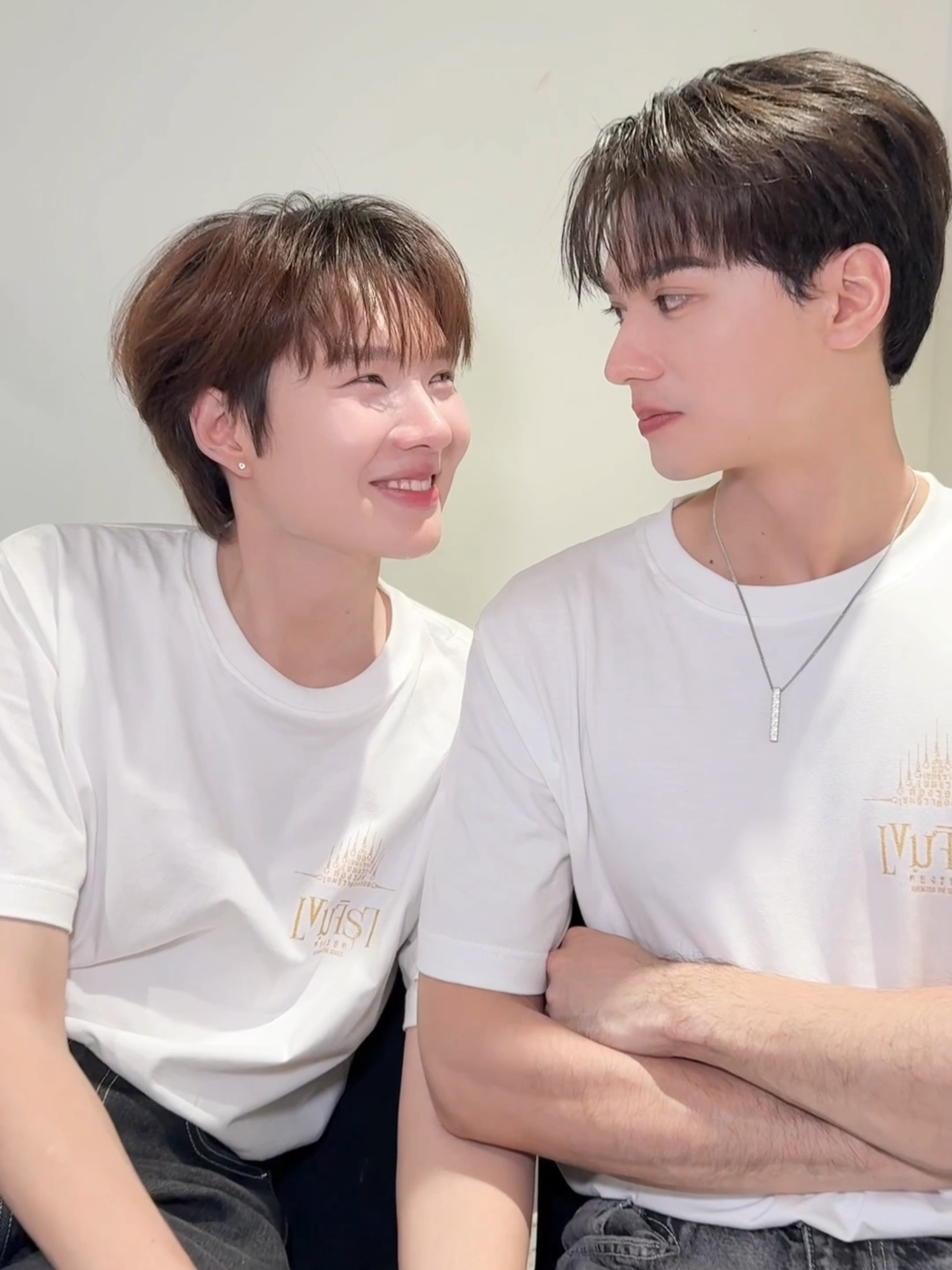 พี่ยังไม่ทันแกล้ง น้องเขมอมยิ้มรอไปซะแล้ว 😅 ดูออนไลน์เวอร์ชัน UNCUT บนแอป​ #iQIYI​ ที่เดียวเท่านั้น 📿💚💌👻 🕯️ ร่วมลุ้นให้น้องเขม 