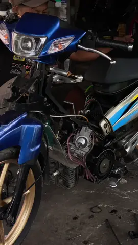 Mekanik lawas mesti reti lagu iki.😄#fizr_2stroke #fypage  #berandatiktok  #agstyle #pwm