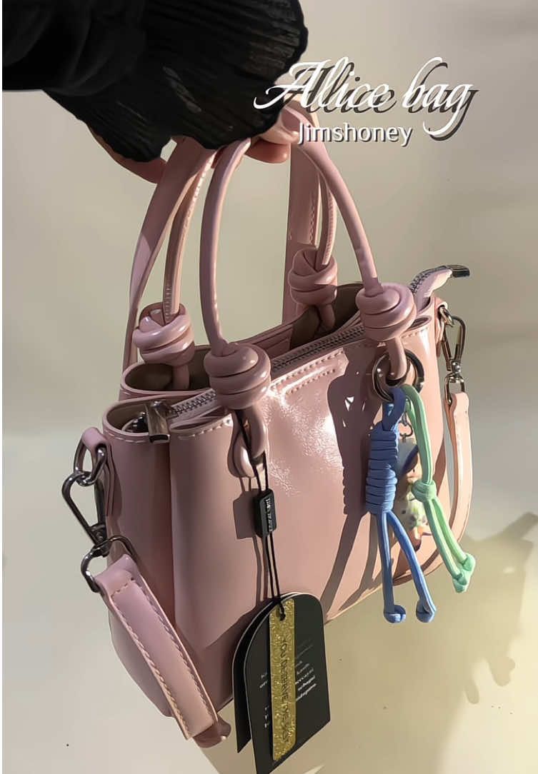 Alice bag @Jims Honey new lounching 🥰🫶 #alicebag #jimshoney #newlounching #taswanita 