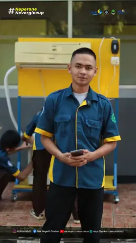Dari kabel sampai jaringan listrik, TITL selalu jadi andalan #smk1cirebon #stmnepercirebon #stmcirebonperjuangan #negeriperjuangan #stmperjuangancirebon 