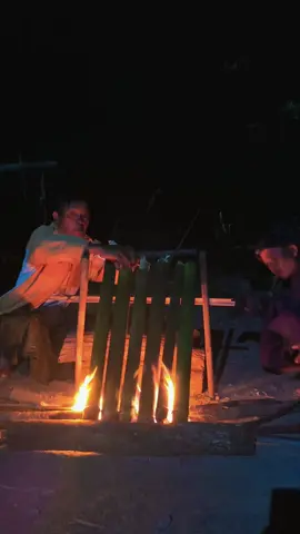 #ကောက်ညှင်း #တင်းဝါးဖုတ်ပူပူလေး #ယောမြေ #သီတင်းကျွတ်ဂါရဝလက်ဆောင် #ပန်းစည်းအော်ဒါလက်ခံသည်😊😍 