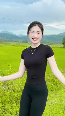 Con gái Hà Tĩnh nè #nhunghuou #thuybaby #hatinh 