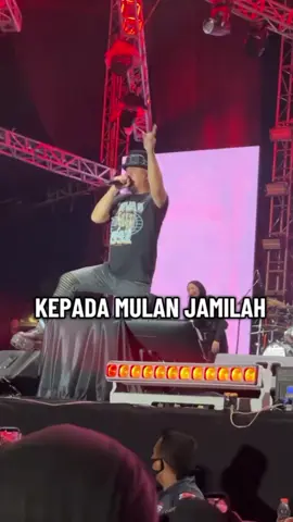 pakde belom mov on 🤣siapa yah titik titiknya 🤔😀 #ahmaddhani #beritaartis #fypシ゚ 