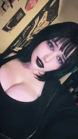 hair in my good eye #gothic #gothgirl #emogirl #emo #egirl 