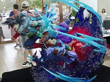 Siêu phẩm đổ bộ làng mô hình Dragon Ball - Bardock đại chiến team Frieza, 1 mẫu mô hình khá đồ sộ từ Tsume Art với phong cách góc nghiêng hơi 