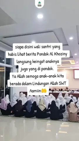 siapa disini wali santri yang habis lihat berita Pondok Al Khoziny langsung keingat anaknya juga yang di pondok Ya. Allah semoga anak-anak kita berada dalam Lindungan Allah SWT Aamiin