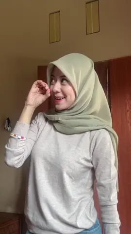 HALOOOOW