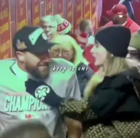 he saved her heart from the fate of ophelia!!! #tsthelifeoftheshowgirl #taylorswift #traviskelce #tayvis 