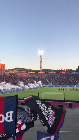 Notti d’Europa 🇪🇺🔴🔵 #1909 #bfc1909 #bolognafootballclub #europa 