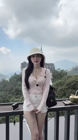 Cứ ngỡ bến đợi nào đâu là trạm nghỉ ngơi 🙂‍↕️ #fyp 