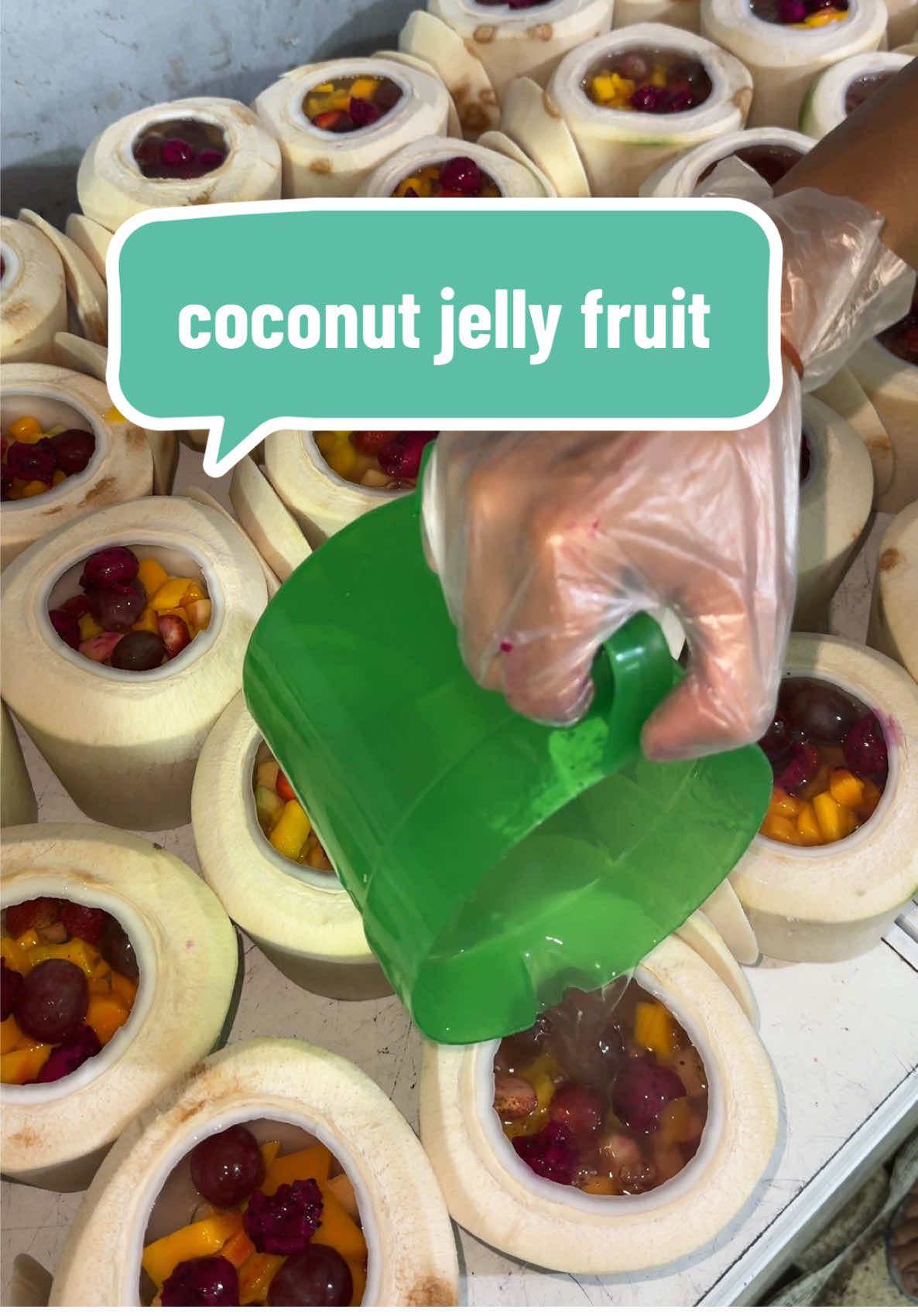 harga 25 ribu, proses pembuatan kelapa jelly buah (coconut jelly fruit) pertama dan satu satunya dikota padang checkkk #teraskelapa #padang #fyp #coconutjelly #fruit 