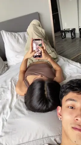 Testing if they know this song#funny #pranks #funnyprank #funnymoments #fyp 
