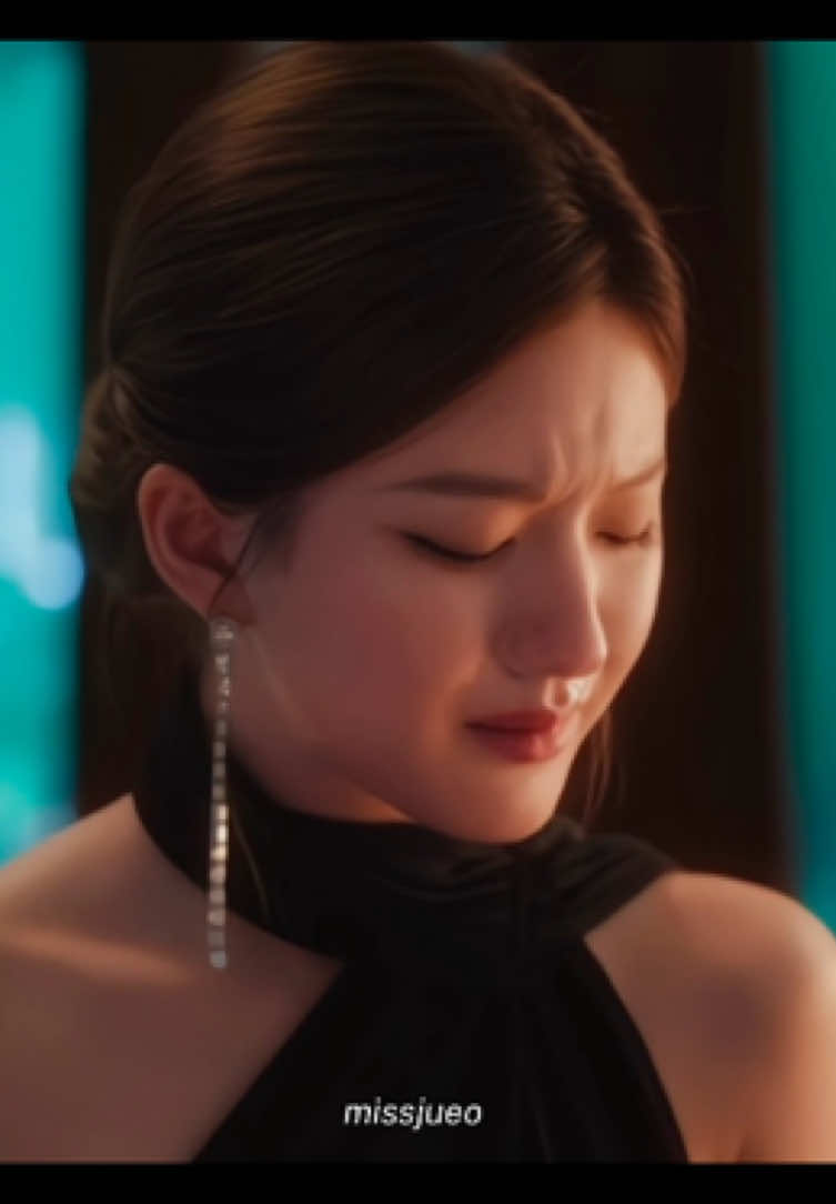 At the end she only have herself | #lovesambition #loveambition #zhaolusi #williamchan #cdrama 