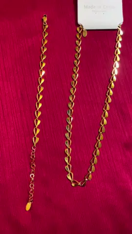 ✨ Available Now ✨ Stainless Steel Heart Link Chain & Matching Bracelet 💛 100% Color Guaranteed – Elegant & Durable! #ChainBraceletSet #StainlessSteelJewelry #DailyWearJewelry #TrendyStyle #ColorGuaranteed
