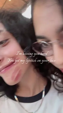 Tum lana kizlarini boyle video cekmwye davet ediom #wlw #wuhluhwuh #ilovemygf #lanadelrey #girlblogger 