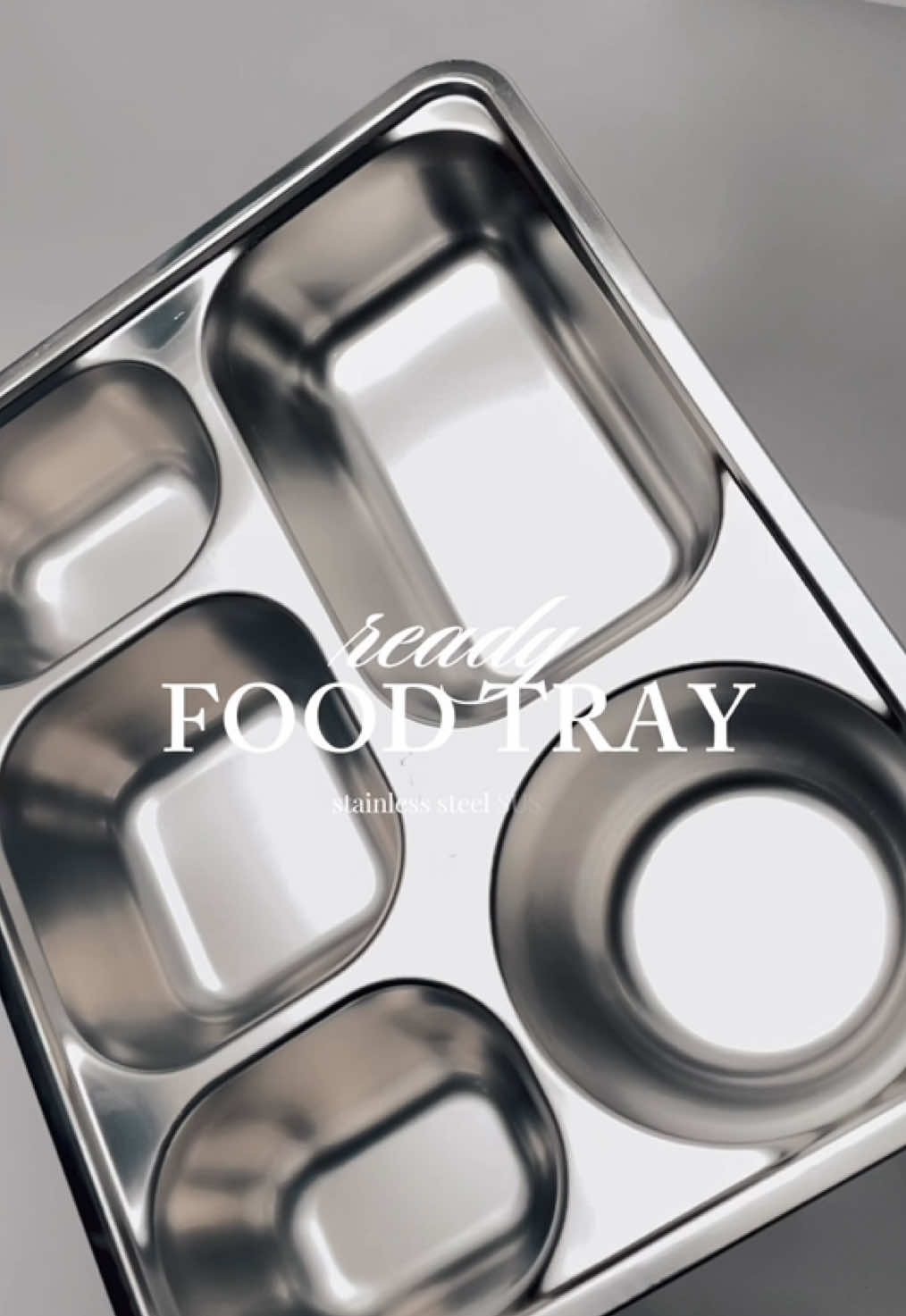 food tray kita sudah aman dan bersertifikat, untuk kebutuhan dapur (program makan bergizi gratis) sudah terverivikasi halal dan tidak memakai bahan bahan non halal untuk proses produksi. Sudah terverifikasi anti karat dan anti magnet. Food tray bergaransi dan bisa cek kualitas langsung ke gudang. ready stock ukuran 4,5 + 2,5 dan 6+1 harga terjangkau dan pastinya sudah bergaransi😍❤️ #stainlesssteel #sus304 #foodtray #ompreng #mbg