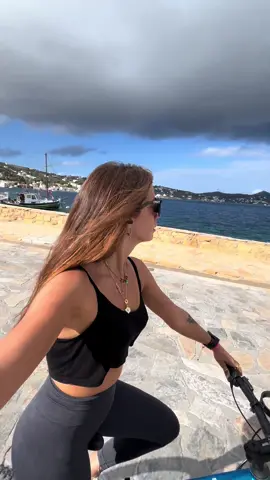 Ελα ο ερωτας ❤️ Αγία Μαρίνα λίγο πριν τη βροχή που μας έταξαν ✌️#λερος #lerosislandgreece #dodekanisa🧿 #oakley #cube 