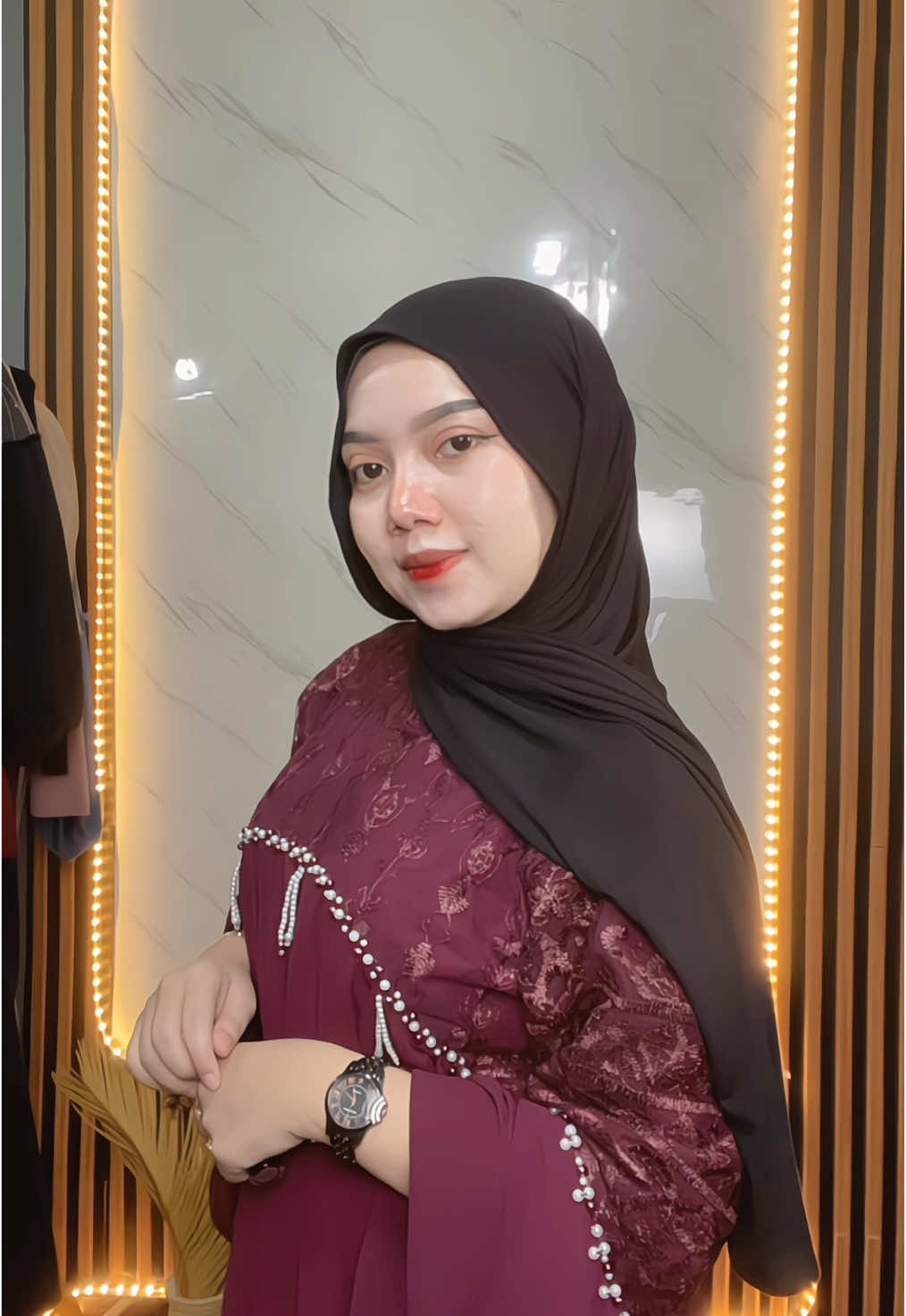 Pashminaa Kaoss Bahann Rayonn Adeemm 🥰🥰👌 #hijabpashmina #pasminakaos #lebaran2026 #ootdhijabstyle 