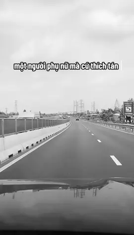 Tất cả những mối quan hệ ngoài luồng đều bat đầu bằng chữ chào em hoặc anh..lửa gan rơm lâu ngày cũng bén. Nt nhiều kiểu gì cũng có ngày đc chén 🤣