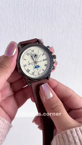 stylish wrist watch for men and women 💋✨ #watch #wristwatch #unisexwatch #rubberwatch #casualwatch 