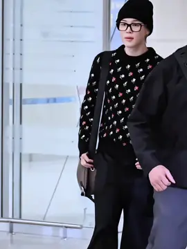 welcome home bebe...have a good rest😘#jimin #BTS #BTSARMY 