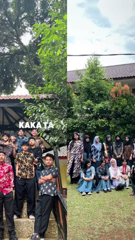 😛😛😛😛😛 #CapCut #haribatik #fyppppppppppppppppppppppp #foryoupage #kelaskeren 