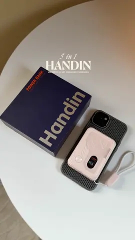 5 in 1 powerbank with 30000 mAh! @HandinTech.PH #handin #handintech #handinpowerbank #powerbank #powerbankviral 