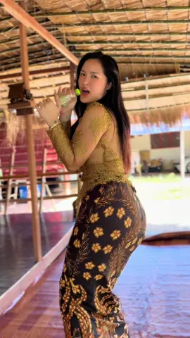 รอชุดตั้งนานเลยนะเพื่อจะเต้นเพลงนี้อะ 😹 #บิ๋มฑาทิพย์ 
