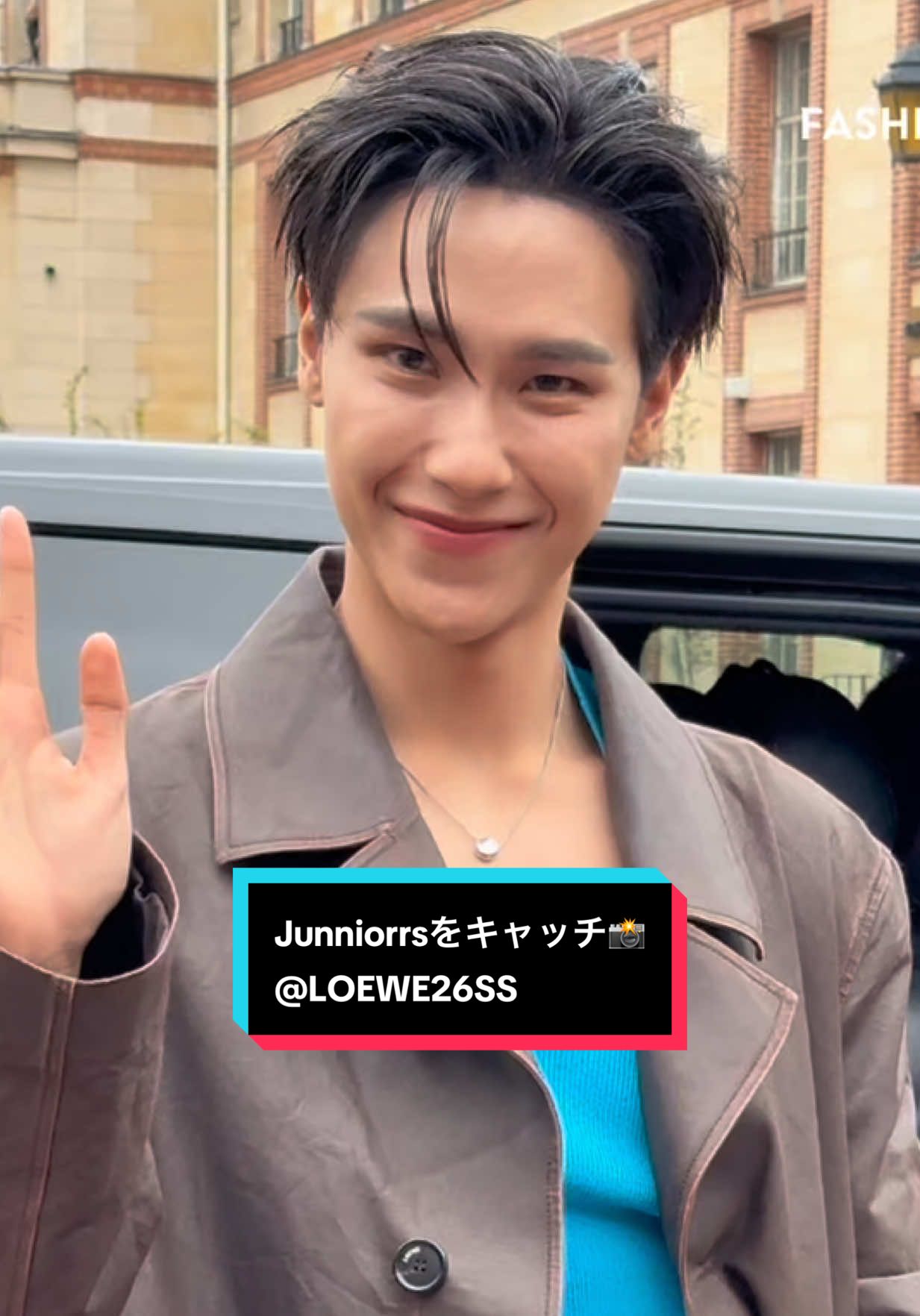 Junniorrs を「ロエベ」が2026年春夏コレクションショー会場でキャッチ📸 @LOEWE  #junniorrs #LOEWExJunior  #LOEWE #LoeweSS26 #PFW 