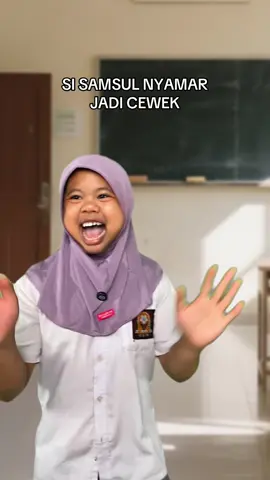 SI SAMSUL NYAMAR JADI CEWEK  Kasian si samsul haha #ardikatamps 