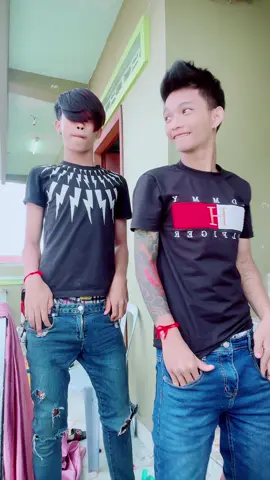 😂