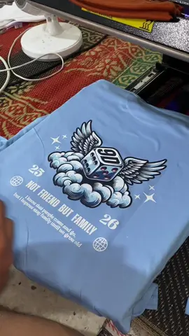 Rekomendasi desain kaos kelas siswa siswi sekolah sd smp sma sederajat, cocok buat couple satu kelas #kaoskelas #kaoscustom #kaoskelasan #kaoskelasaesthetic #custom #customkaos #customkaoskelas #kaosfyp #osis #kaosmenyala #kaosviral #kaosfyp #fyp #fypシ゚viral #fypage #fypdongggggggg #class #classb
