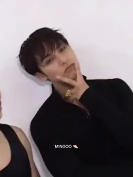 HE’S SUCH A BABIEEE 😆🤏🏻 #mingyu #kimmingyu #seventeen17_official #fyp #foryoupage 