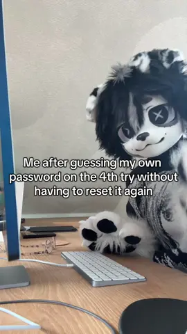 This is divine intellect . . . #furry #terrydavis #fursuit #kemono #kigurumi 