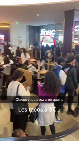 EHHH donc vous les etudiants vous vous levez seulement pour manger au lieu d’etudier !!!??? #otacos #rosny2 