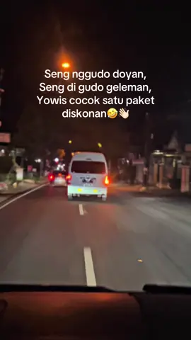 #hiacekonten #sewahiacepasuruan #fypシ゚ #hiacecommuter 