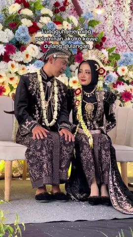 #akadnikah #weddingviraltiktok #muarekomendedmadiun #promoseruweekend #lewatberanda 