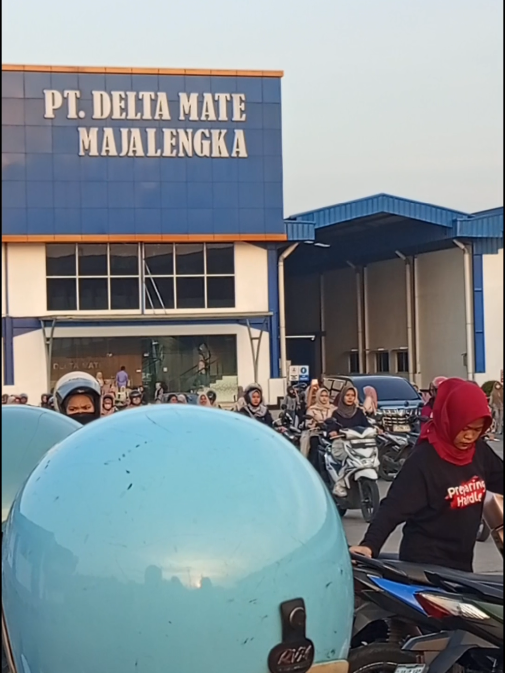 😇 #majalengkapride🏴‍☠️ #kulipabarik #kulipabrikmajalengka #fyp #masukberanda 