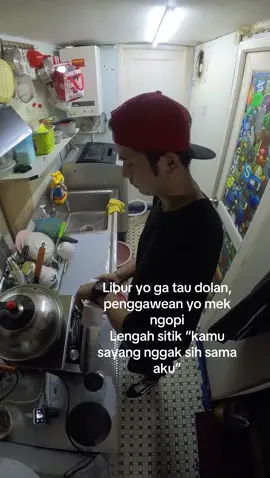 Ga onok pertanyaan liyo tah #foryoupage #fyp #beranda #moreesspresolessdepresso 
