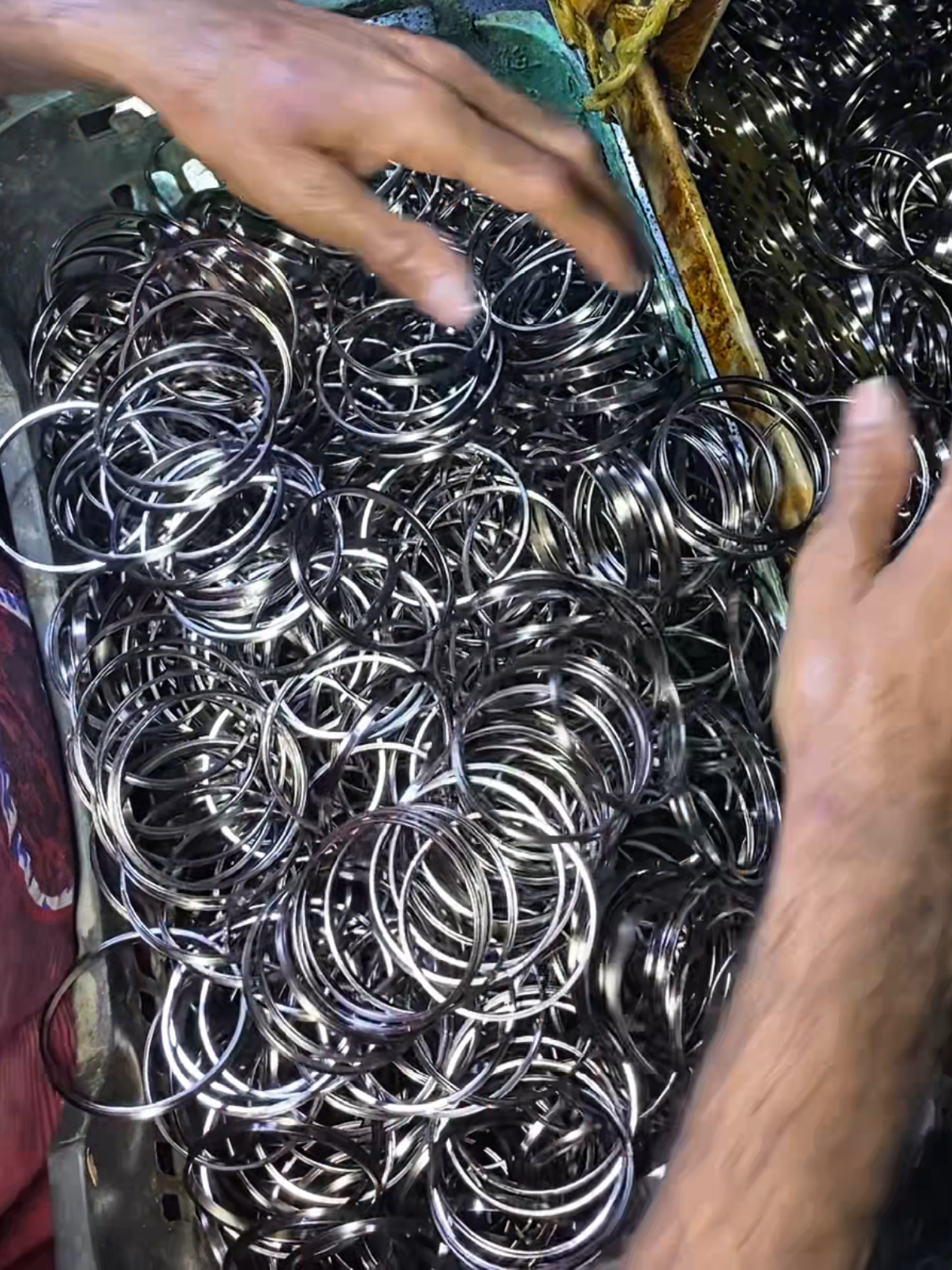 Bangle Manufacturing Process From Sheet to Shine #fyp #bangle #foryou #craft 
