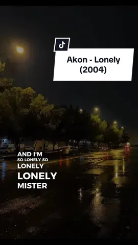 Essa é das antigas 🎶 . . #viral #music #tiktok #akon #lonely 