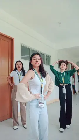 Ano sir HAHAHAHA?  #fyp  #dance  #predador  #trending 