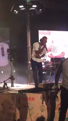 ang sakit mo na Frank Ocean