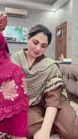 Maalik slamat rakhy maa tujhy 🤲#therealmehakmalik #maa #viral #foryou #ظلم 