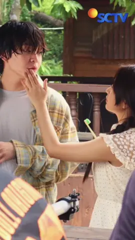 “The Village Girl and the Werewolf” HAHAHAHAH @Rabin @Angela Muji #RabGel  