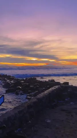 Betah kalo sunsetnya begini mah 😍 #kondisikalianda #kaliandalampungselatan #sunset #fyppppppppppppppppppppppp #viralvideo 