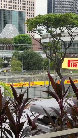 Got lost going to Suntec City, didn’t expect to see some free practice action!  #f12025 #formula1 #f1singapore #singaporegp #fypシ゚ 