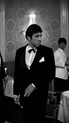 #scarface#tony#many#restaurant#rapfr#jul#naps#ambiance#viralvideos#pourtoi#fyp 