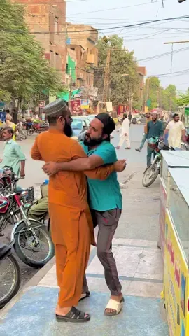Funny hug prank video #prank #funny #comedy #foryoupage #foryou 