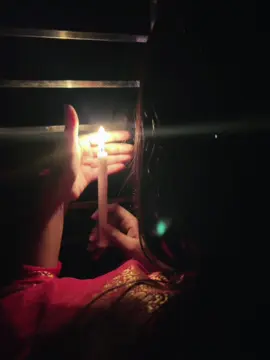 ভালো বাসলেই তাকে পেতে হবে এমন তো কোথাও লেখা নাই.. 😅🥀